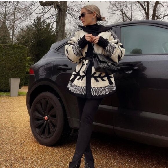 NWT ZARA Jacquard Cardigan Ecru Black M Blogger’s Favorite - Picture 16 of 16